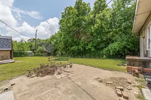 1112 E Ann Arbor Ave, Dallas, TX 75216 - Photo 25