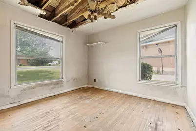 1112 E Ann Arbor Avenue, Dallas, TX 75216 - Photo 17