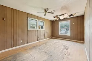 1112 E Ann Arbor Ave, Dallas, TX 75216 - Photo 15
