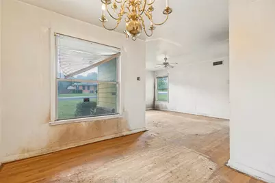 1112 E Ann Arbor Avenue, Dallas, TX 75216 - Photo 15