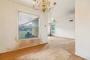 1112 E Ann Arbor Ave, Dallas, TX 75216 - Photo 15