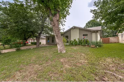 2014 Laurel Oaks Drive, Irving, TX 75060 - Photo 1