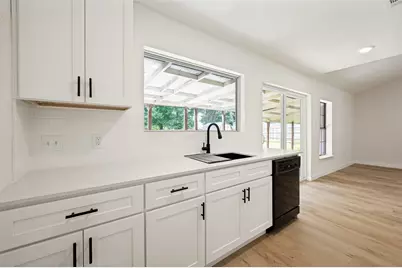 2014 Laurel Oaks Drive, Irving, TX 75060 - Photo 5