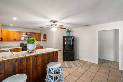 3620 Montgomery, Granbury, TX 76049 - Photo 17