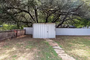 3620 Montgomery, Granbury, TX 76049 - Photo 31