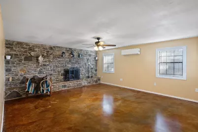 3625 Montego Boulevard, Granbury, TX 76049 - Photo 33