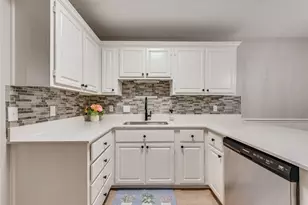 4672 Birchbend Ln, Fort Worth, TX 76137 - Photo 9