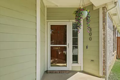 300 Conroe Circle, Lantana, TX 76226 - Photo 3