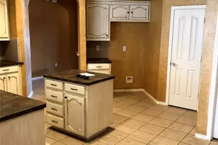 4016 Petersburg Dr, Fort Worth, TX 76244 - Photo 5
