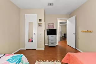 713 Patricia Dr, Sherman, TX 75090 - Photo 15