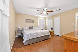 713 Patricia Dr, Sherman, TX 75090 - Photo 11