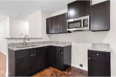 1126 N 11th Street, Waco, TX 76707 - Photo 5