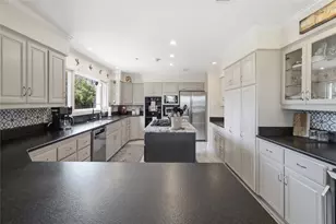 905 Crowley Rd, Arlington, TX 76012 - Photo 13