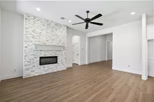 902 Boston Ln, River Oaks, TX 76114 - Photo 17