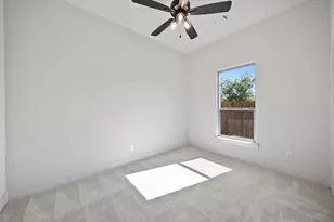 902 Boston Ln, River Oaks, TX 76114 - Photo 5