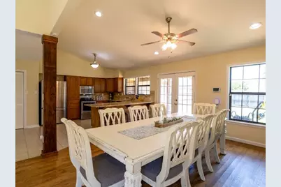 8209 Woodside Road, Rowlett, TX 75088 - Photo 15