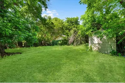 2532 Chicago Avenue, Fort Worth, TX 76103 - Photo 13