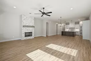 903 Boston Ln, River Oaks, TX 76114 - Photo 33