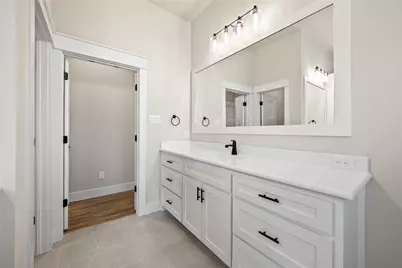 903 Boston Lane, River Oaks, TX 76114 - Photo 15