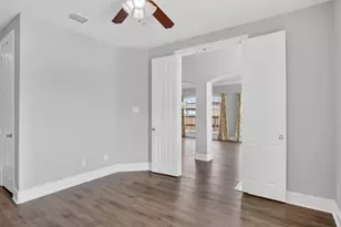 10115 Stone Harbor Way, Irving, TX 75063 - Photo 33