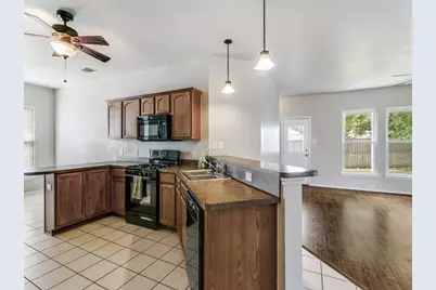 9941 Northgate Drive, McKinney, TX 75072 - Photo 11