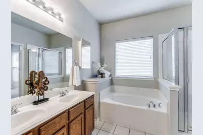 9941 Northgate Drive, McKinney, TX 75072 - Photo 23