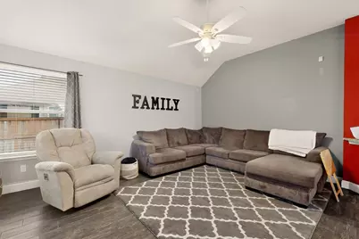 4006 Watersedge Drive, Rowlett, TX 75088 - Photo 9