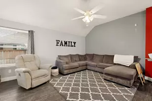 4006 Watersedge Dr, Rowlett, TX 75088 - Photo 9