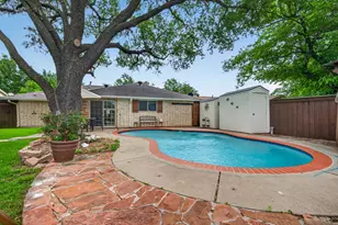 527 Falling Leaves Dr, Duncanville, TX 75116 - Photo 23
