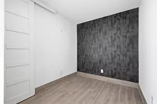9815 Walnut St, Dallas, TX 75243 - Photo 17
