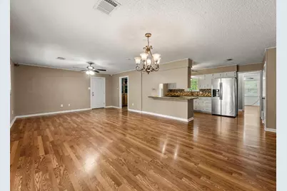 436 Topeka Drive, Woodway, TX 76712 - Photo 3