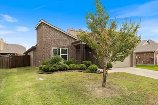 620 England St, Fate, TX 75189 - Photo 3