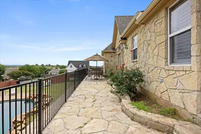 1704 Texas Drive, Glen Rose, TX 76043 - Photo 3