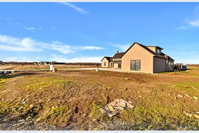 7256 Tom Trails, Krum, TX 76249 - Photo 23