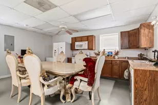 785 Tweedy Rd, Valley Mills, TX 76689 - Photo 19