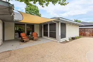 425 Provincetown Ln, Richardson, TX 75080 - Photo 37