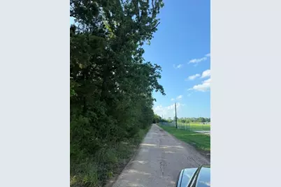 [Address not provided], Blossom, TX 75416 - Photo 3