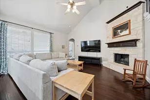 9105 Hawley Dr, Fort Worth, TX 76244 - Photo 9