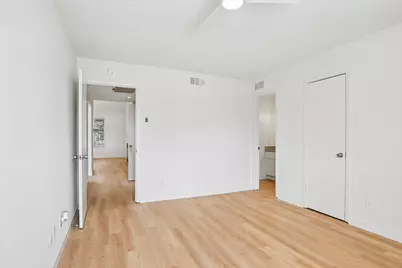 5300 Keller Springs Road #2055, Dallas, TX 75248 - Photo 9