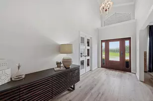 219 Navajo Trail, Lake Kiowa, TX 76240 - Photo 5