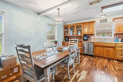 712 S Grand Street, Wolfe City, TX 75496 - Photo 9