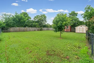 712 S Grand Street, Wolfe City, TX 75496 - Photo 33
