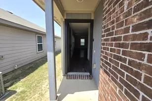 429 Shorty St, Mabank, TX 75147 - Photo 3