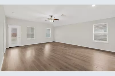 430 Forestridge Drive, Fate, TX 75087 - Photo 7