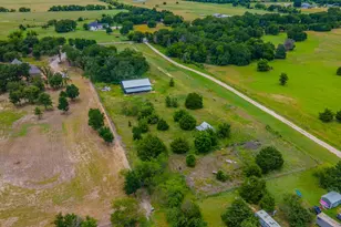 000 Wiggins Rd, West, TX 76691 - Photo 9