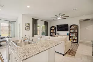 1336 Dillard Creek Dr, Fort Worth, TX 76247 - Photo 9