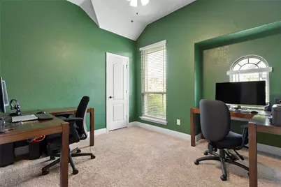460 Country Meadows Boulevard, Waxahachie, TX 75165 - Photo 7