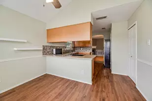 6703 Dusty Ridge Trail, Arlington, TX 76002 - Photo 9