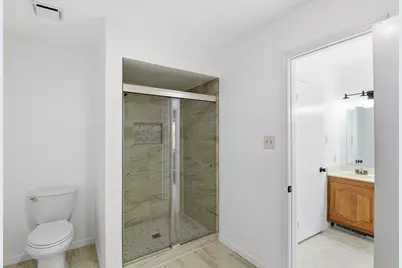 9305 Shipman Street, Rowlett, TX 75088 - Photo 23
