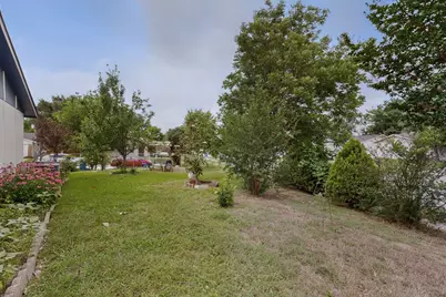 12207 Queen Drive, Balch Springs, TX 75180 - Photo 35